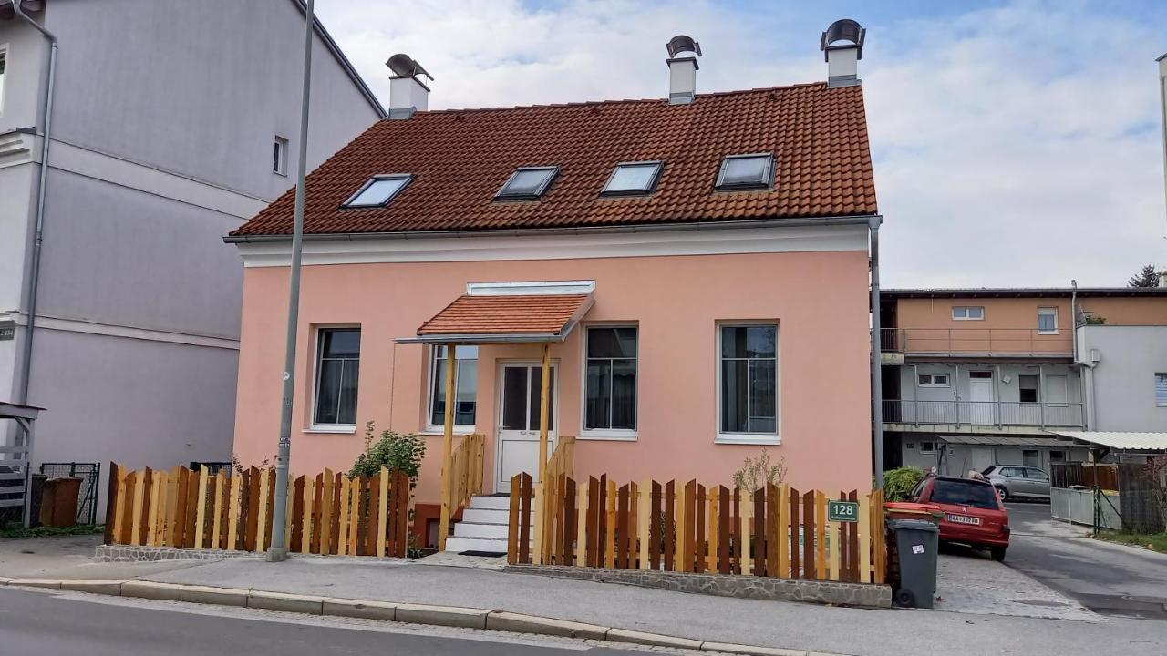 Ferienwohnung Christa Graz Exterior photo